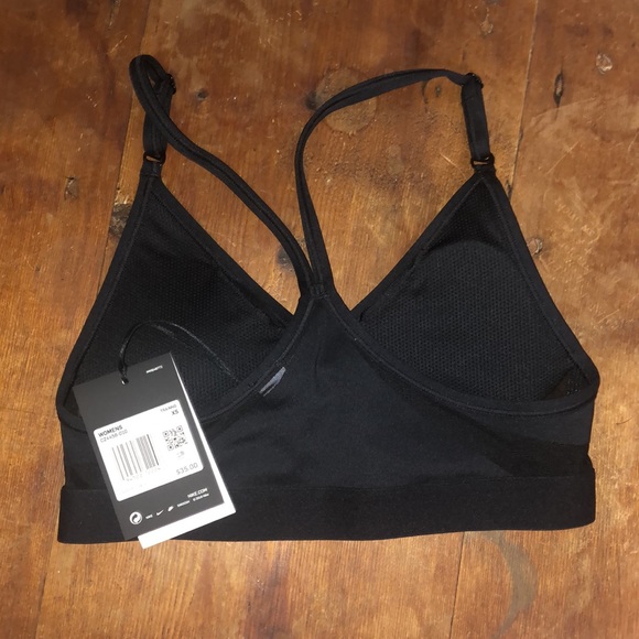 NWT Nike Indy Dry Fit Black Sports Bra - Picture 4 of 4